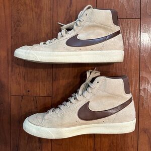 Nike Blazer size 11